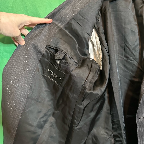 SAMUELSOHN $1200 Super 130s wool pinstriped blazer jacket - Picture 9 of 12